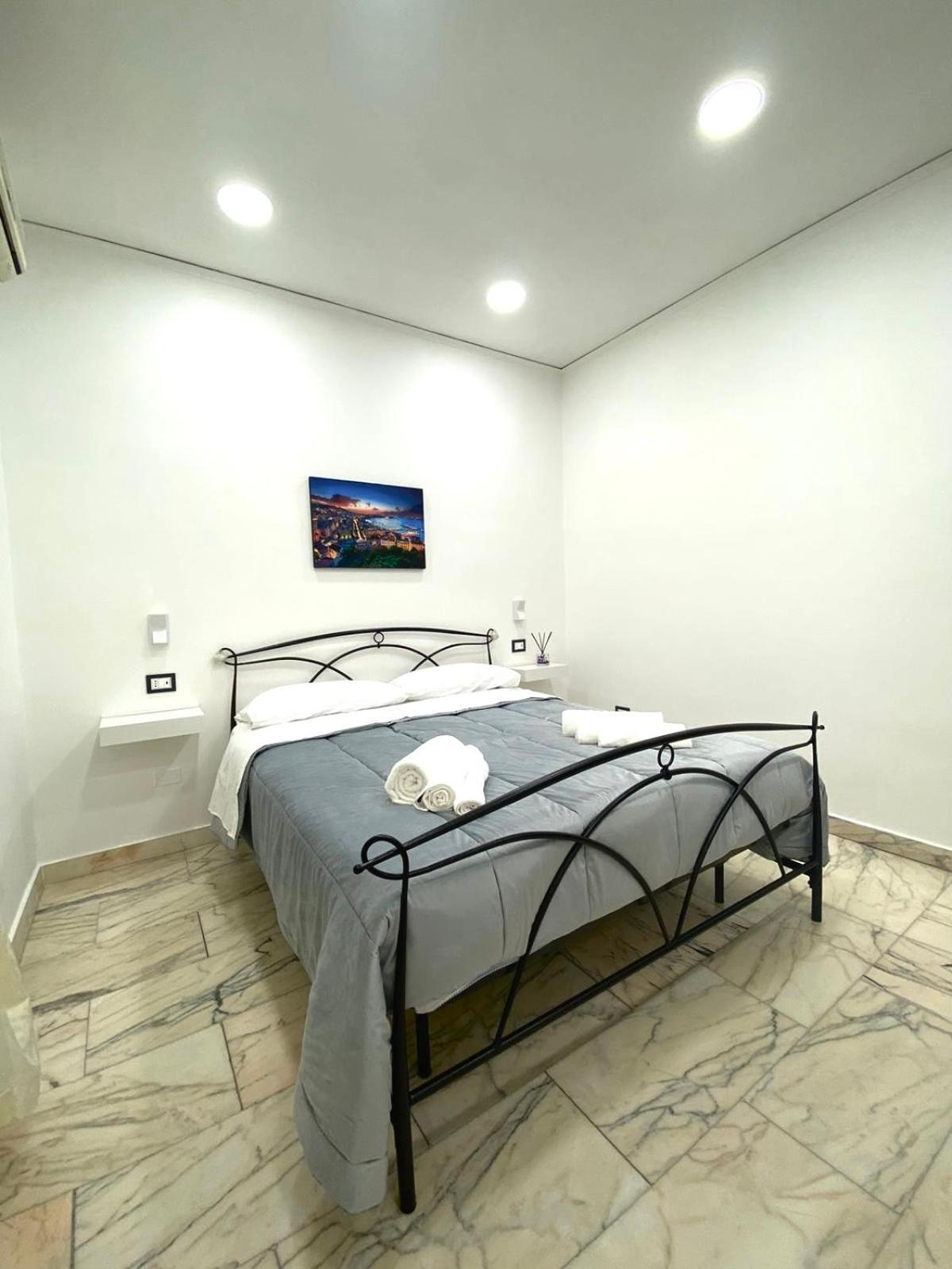 Castellano Apartment Napoli Ngoại thất bức ảnh