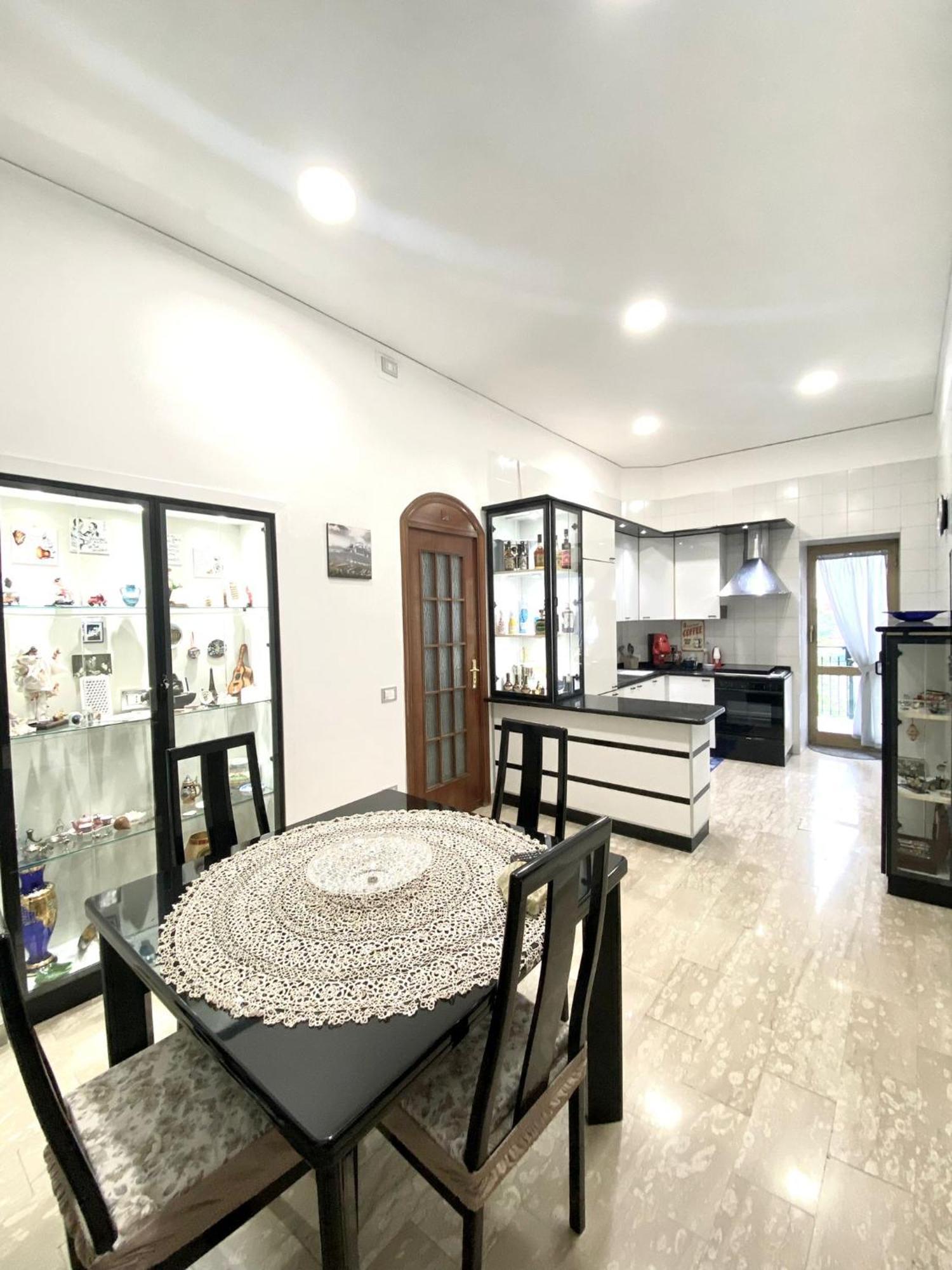 Castellano Apartment Napoli Ngoại thất bức ảnh