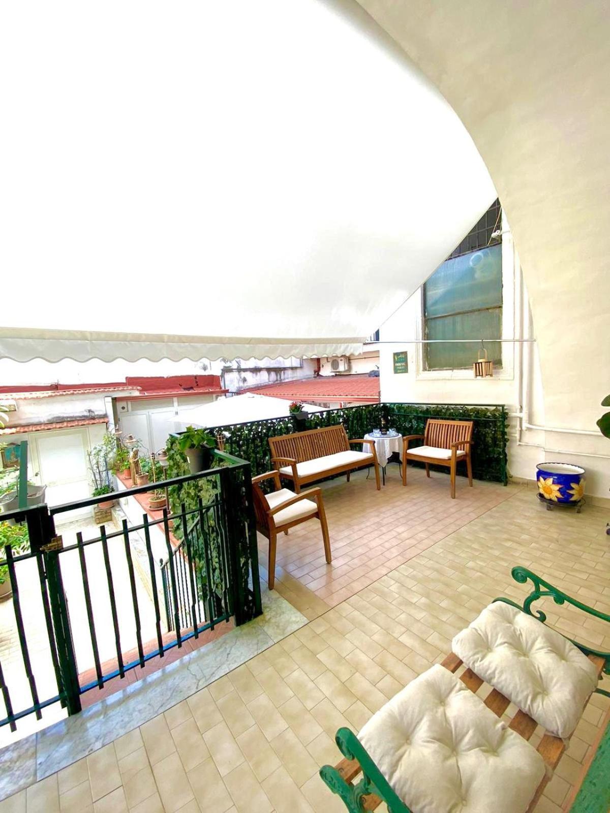 Castellano Apartment Napoli Ngoại thất bức ảnh